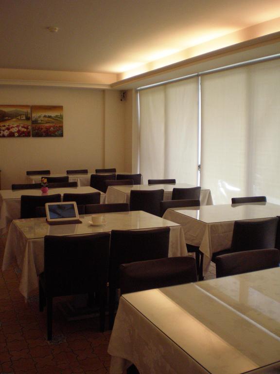Emperor Hotel Kaohsiung Eksteriør bilde