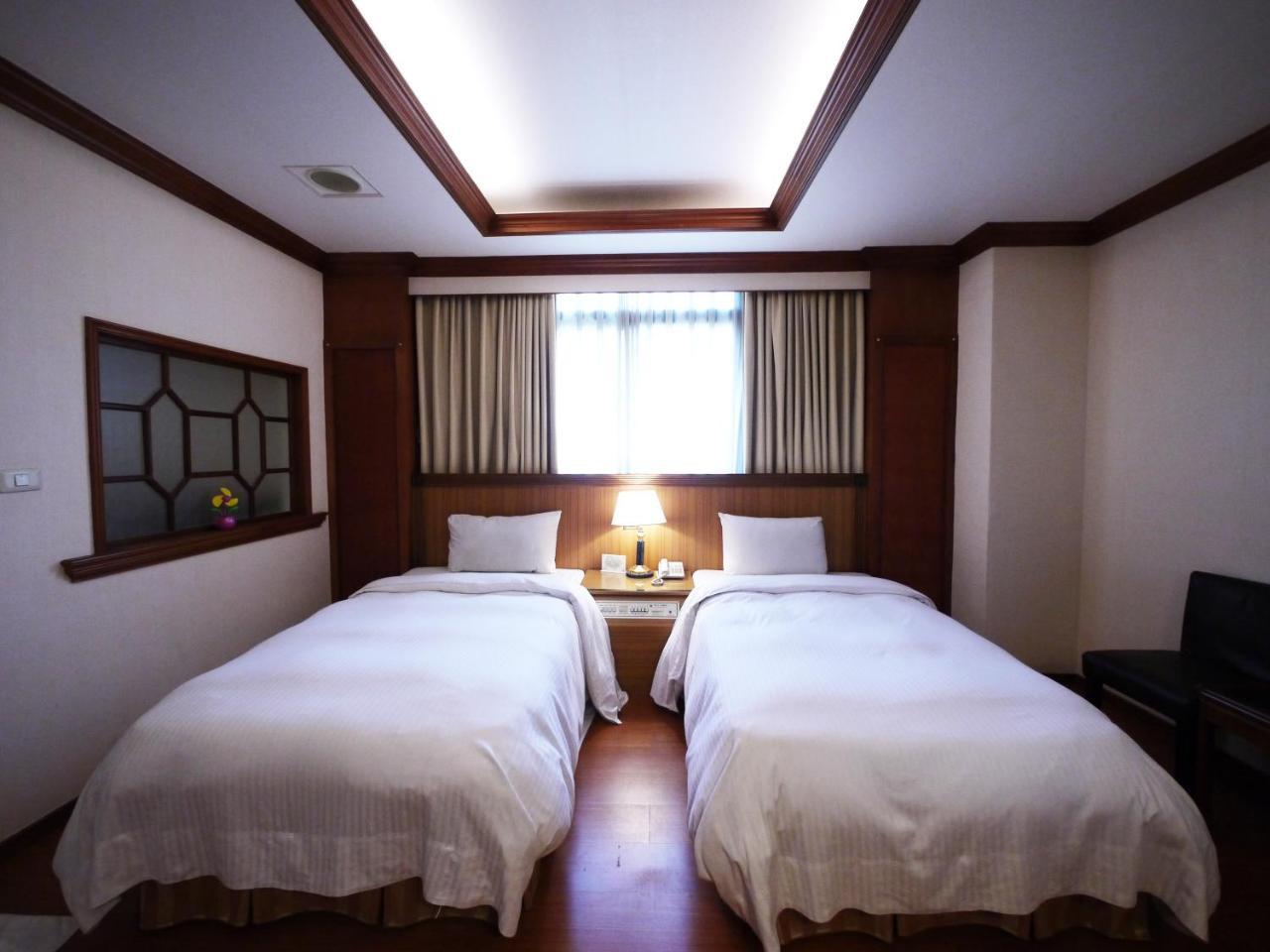 Emperor Hotel Kaohsiung Eksteriør bilde