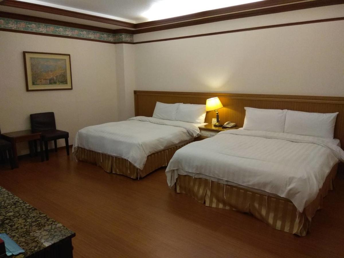 Emperor Hotel Kaohsiung Eksteriør bilde