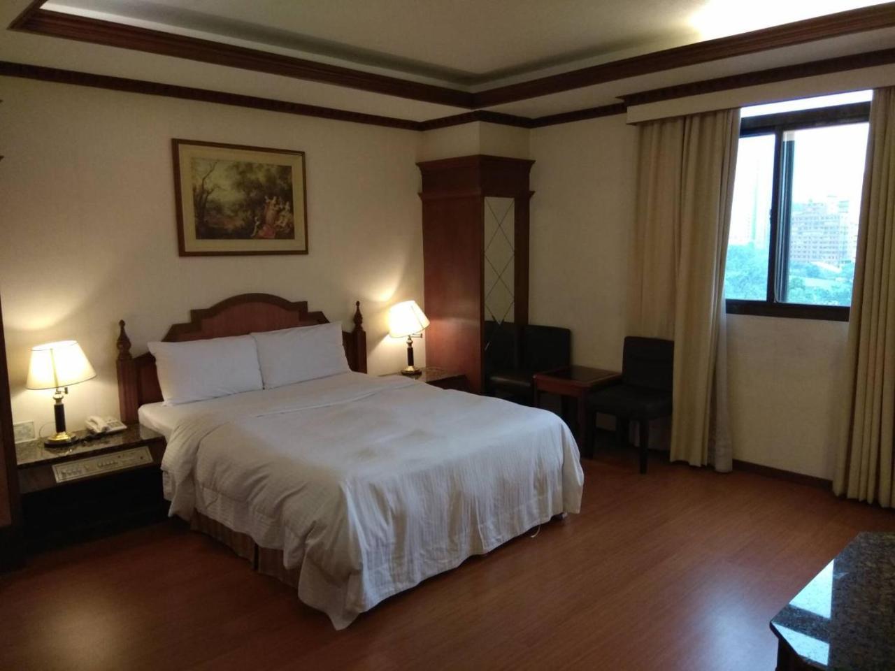 Emperor Hotel Kaohsiung Eksteriør bilde