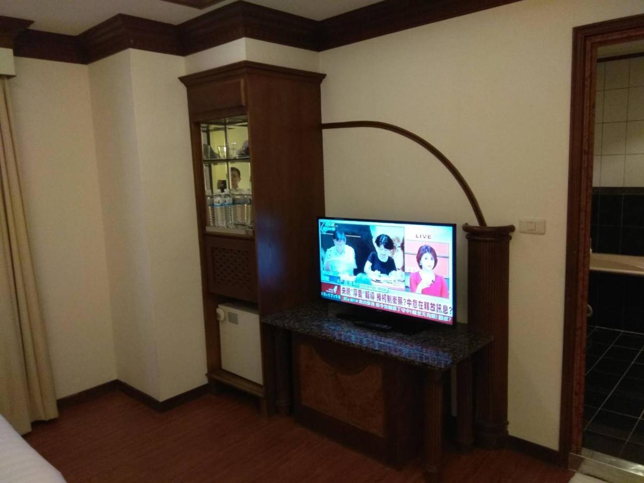 Emperor Hotel Kaohsiung Eksteriør bilde