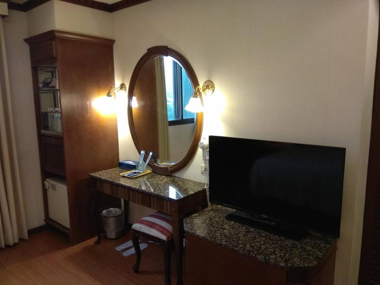 Emperor Hotel Kaohsiung Eksteriør bilde