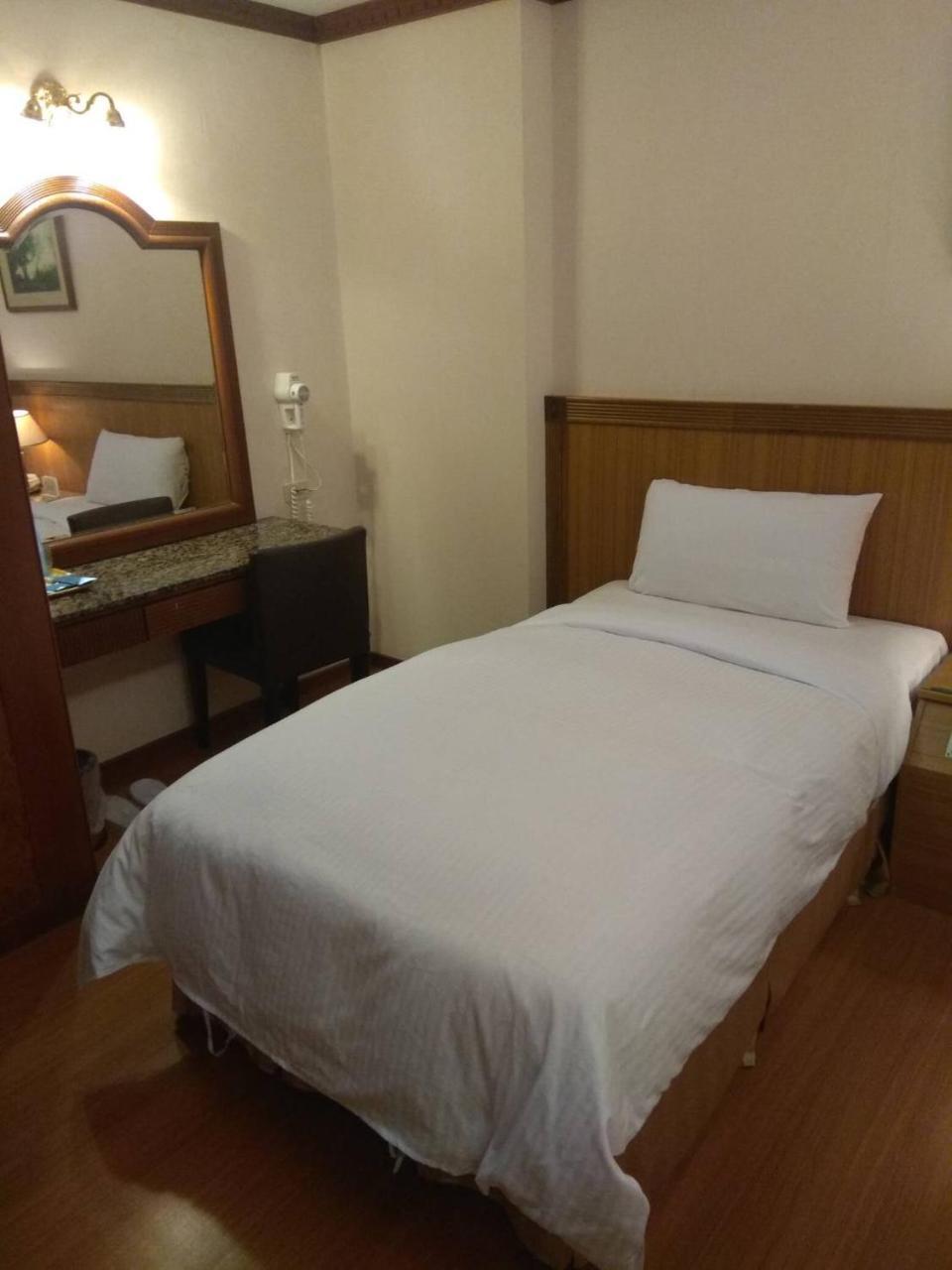 Emperor Hotel Kaohsiung Eksteriør bilde